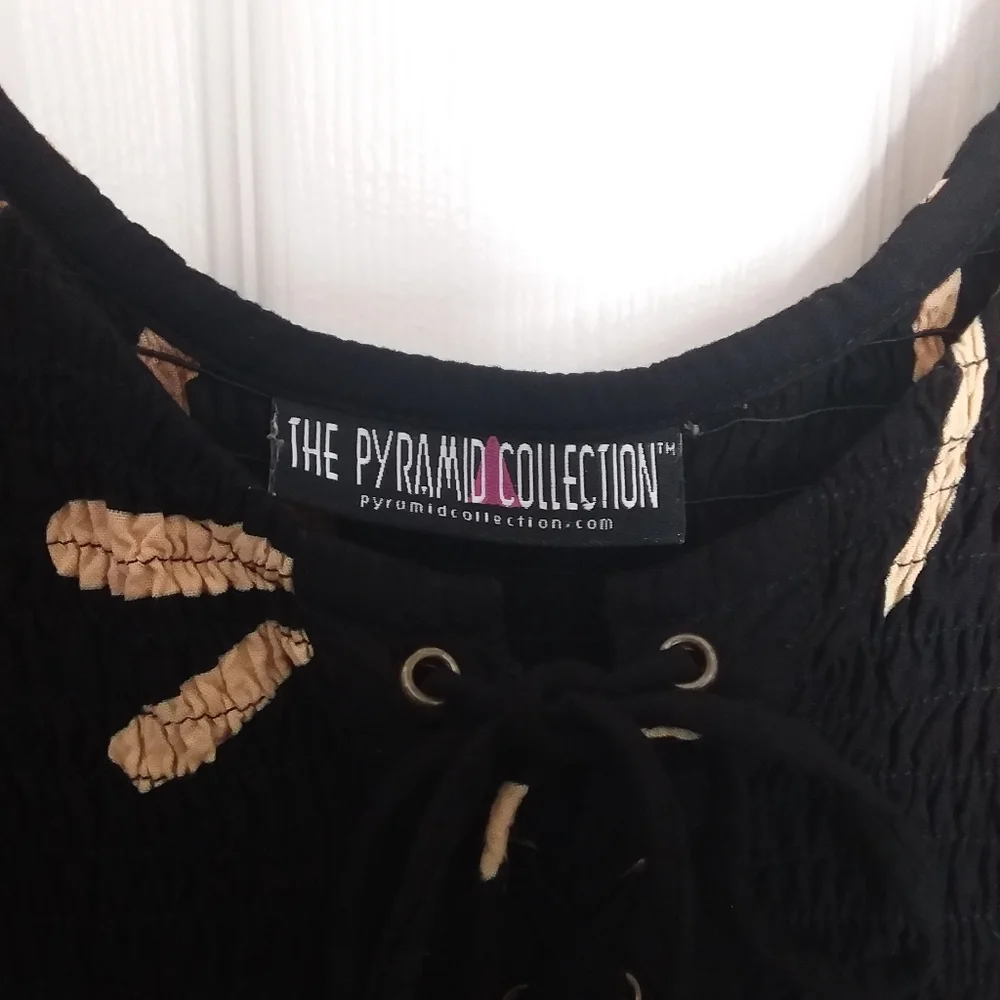 The Pyramid Collection Ladies Sundress - Picture 2 of 9